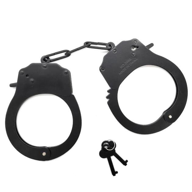 Toy handcuffs